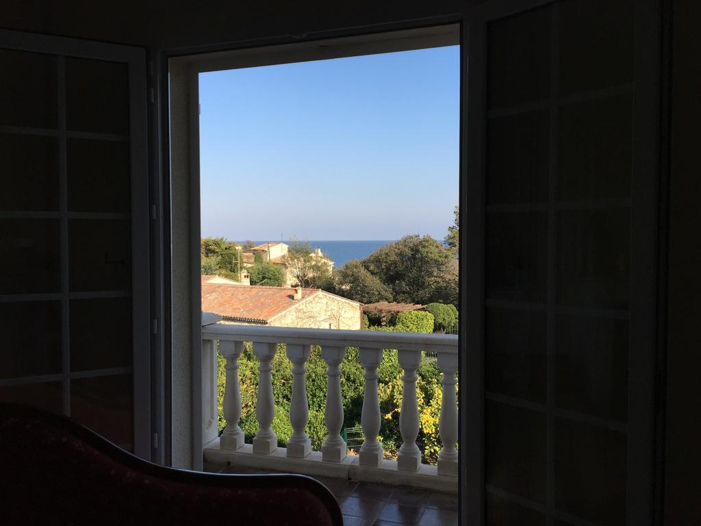 Villa Manu B&B Chambre D'Hote Les Issambres Room photo