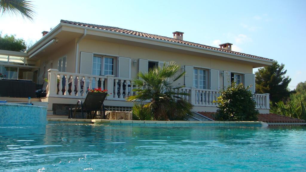 Villa Manu B&B Chambre D'Hote Les Issambres Exterior photo