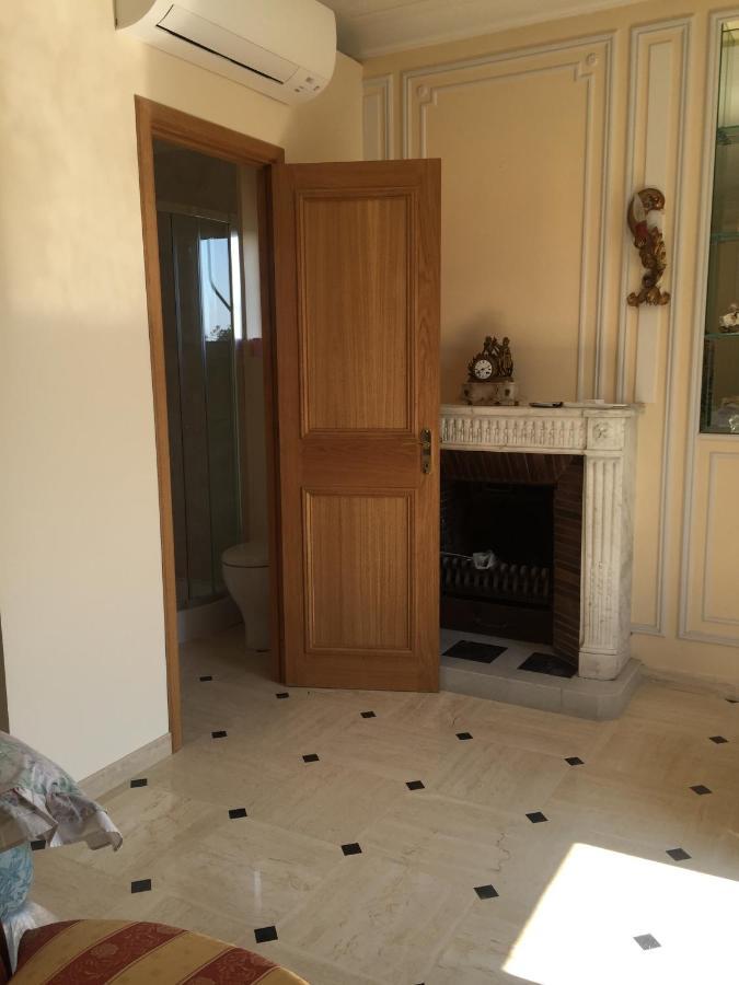 Villa Manu B&B Chambre D'Hote Les Issambres Exterior photo